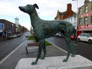 Statue of a greyhound